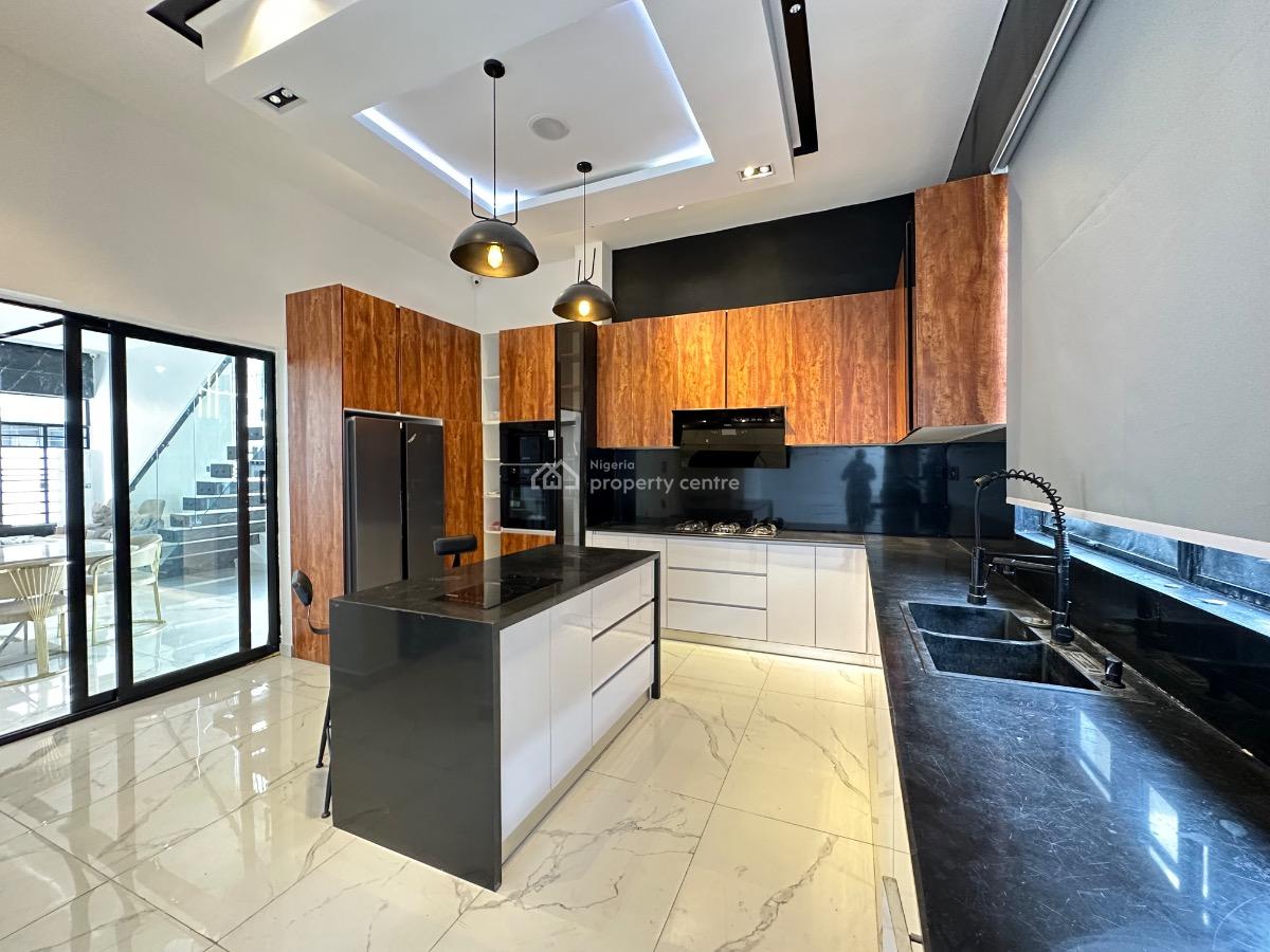 Charming & Stunning 5 Bedroom Detached Duplex with Cinema, Gym, Pool, Ologolo, Lekki, Lagos, Detached Duplex for Sale