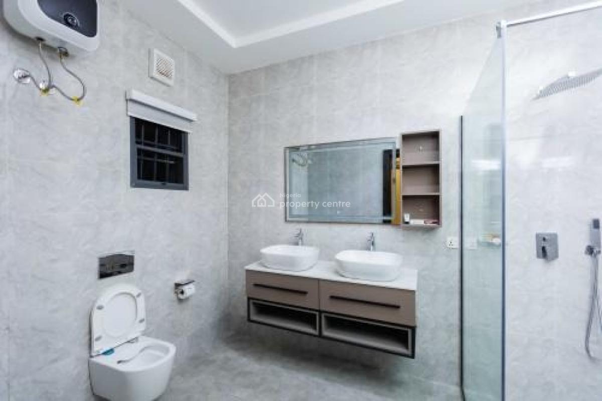 Nicely Furnished 4 Bedroom Apartment, Gwarinpa, Abuja, Flat / Apartment Short Let