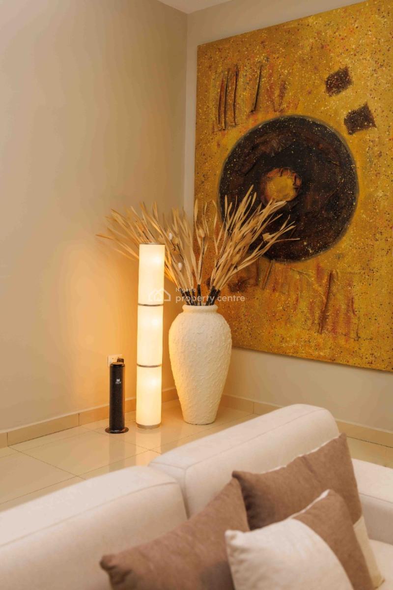 Nicely Furnished 4 Bedroom Apartment, Gwarinpa, Abuja, Flat / Apartment Short Let