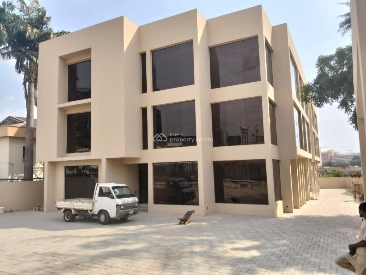 Commercial Property per Sqm, Wuse, Abuja, Plaza / Complex / Mall for Rent