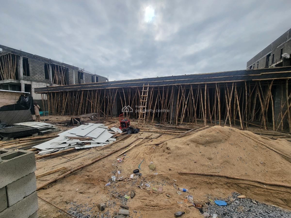 Enjoy a 4-bedroom Maisonette with Bq Close to The Sea View, Laguna Seaview, Lekki Foreshore, Lekki Phase 1, Lekki, Lagos, Terraced Duplex for Sale