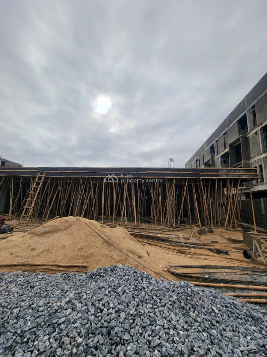 Enjoy a 4-bedroom Maisonette with Bq Close to The Sea View, Laguna Seaview, Lekki Foreshore, Lekki Phase 1, Lekki, Lagos, Terraced Duplex for Sale