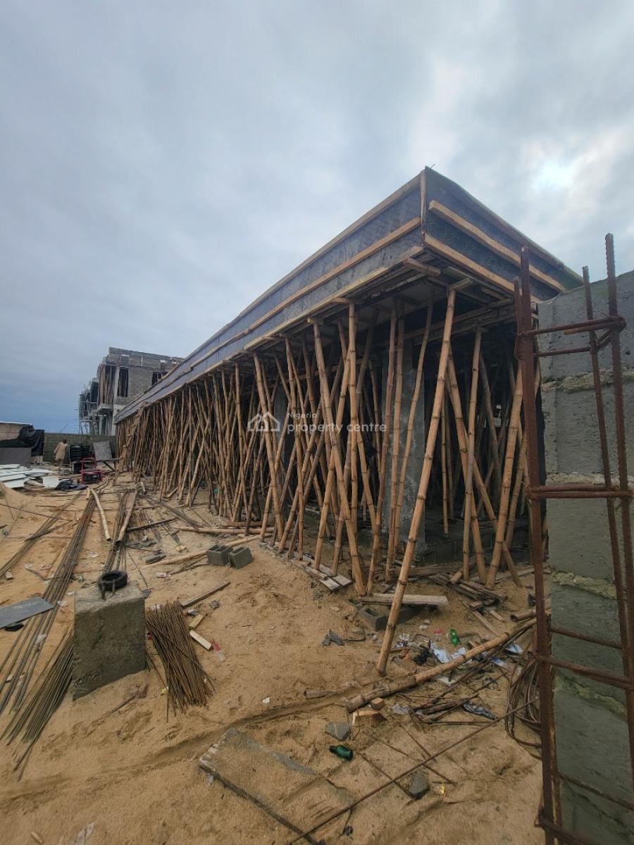 Enjoy a 4-bedroom Maisonette with Bq Close to The Sea View, Laguna Seaview, Lekki Foreshore, Lekki Phase 1, Lekki, Lagos, Terraced Duplex for Sale