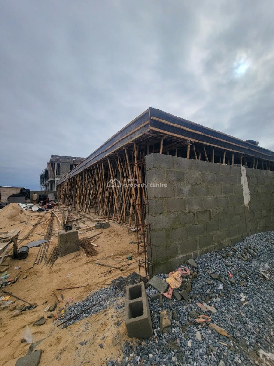 Enjoy a 4-bedroom Maisonette with Bq Close to The Sea View, Laguna Seaview, Lekki Foreshore, Lekki Phase 1, Lekki, Lagos, Terraced Duplex for Sale