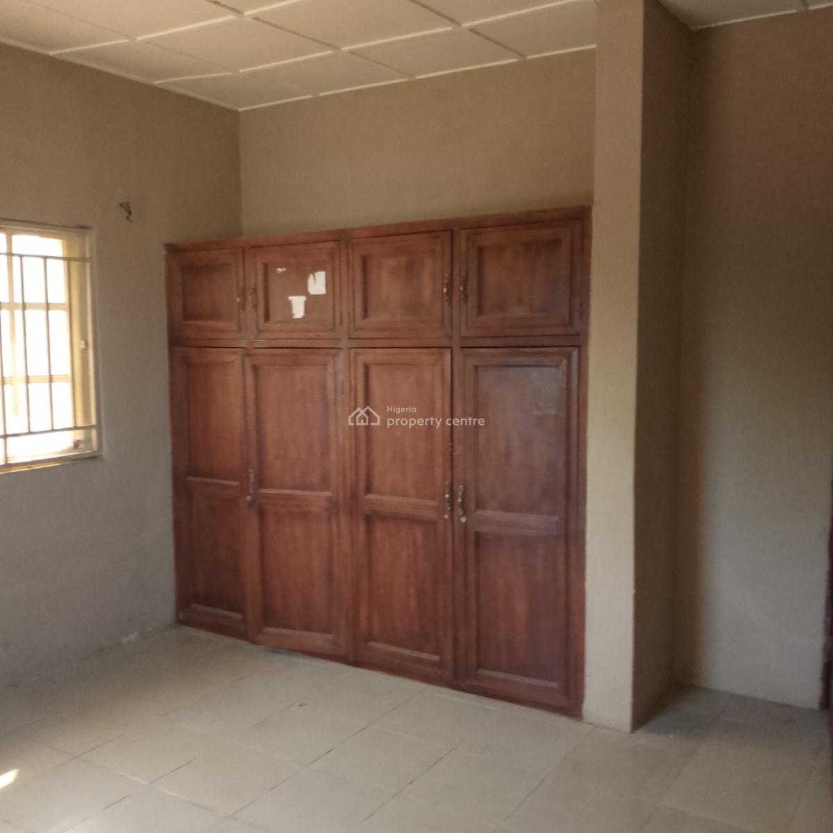 Massive 3 Bedrooms Flat Upstairs, Ologunfe, Awoyaya, Ibeju Lekki, Lagos, Flat / Apartment for Rent