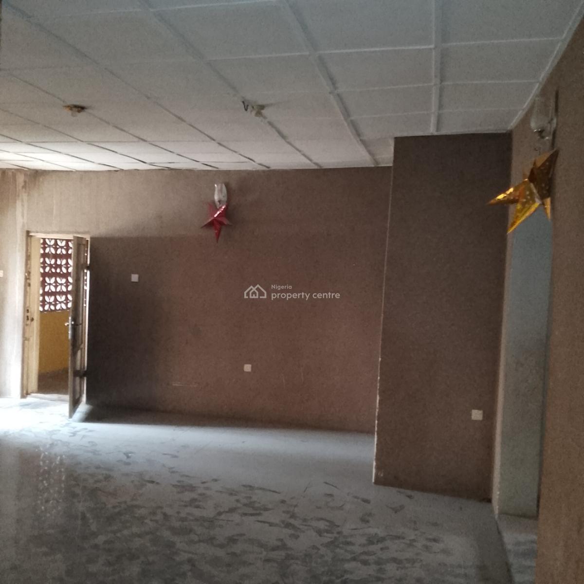 Massive 3 Bedrooms Flat Upstairs, Ologunfe, Awoyaya, Ibeju Lekki, Lagos, Flat / Apartment for Rent