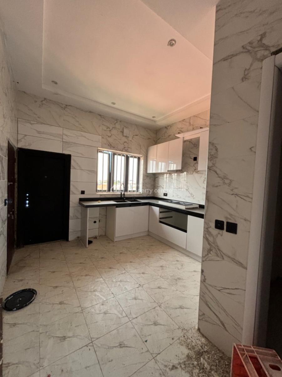 Lovely 3 Bedroom Apartment with Bq, Gym and Swimming Pool., Lekki Right Side, Ikate, Lekki, Lagos, Flat / Apartment for Rent