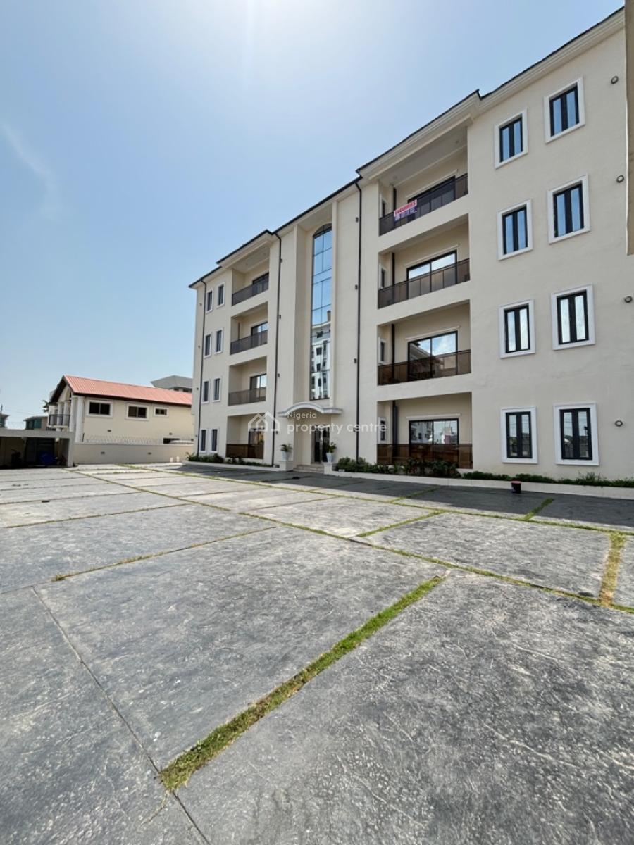 Lovely 3 Bedroom Apartment with Bq, Gym and Swimming Pool., Lekki Right Side, Ikate, Lekki, Lagos, Flat / Apartment for Rent