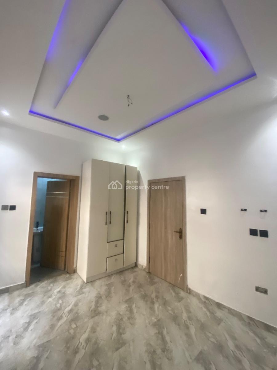 Standard Two Bedroom Apartment with Bq, Ajah, Lagos, Flat / Apartment for Rent