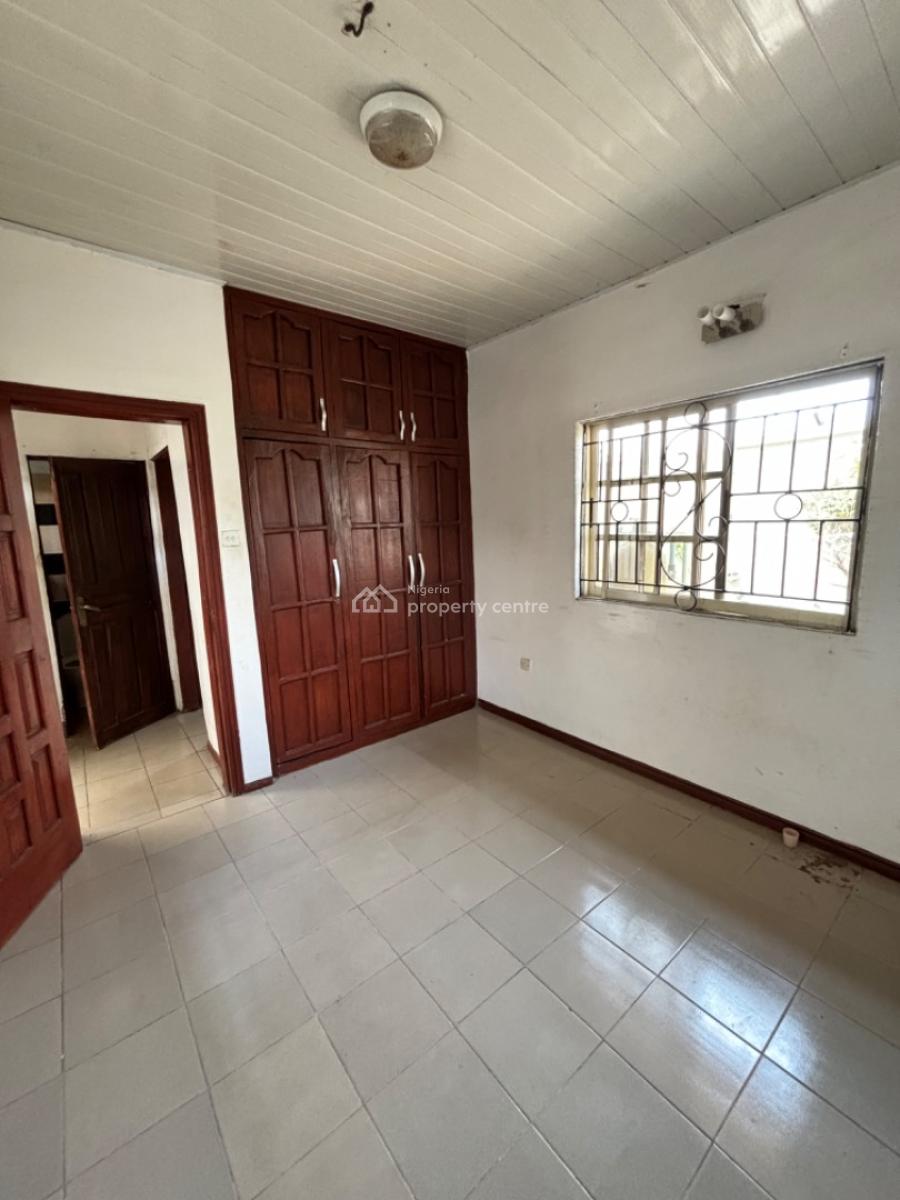 Self Contain Apartment with a Private Kitchen, Lekki Phase 1, Lekki, Lagos, Self Contain (single Rooms) for Rent