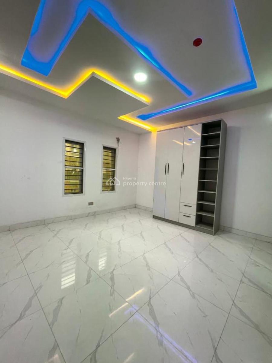 Spacious 2 Bedroom Apartment with Excellent Facilities, Lekki Phase 1, Lekki, Lagos, House for Rent