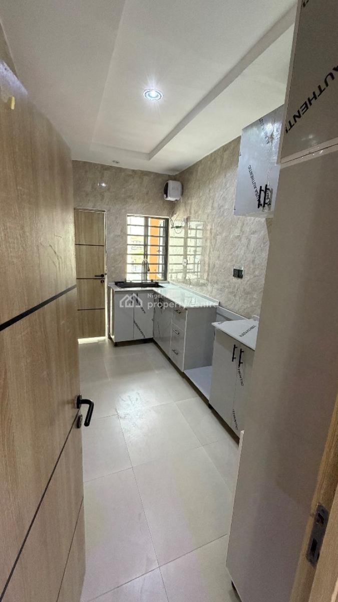 Fully Serviced 2 Bedroom with Bq, Ocean Breeze Estate, Ologolo, Lekki, Lagos, Flat / Apartment for Rent