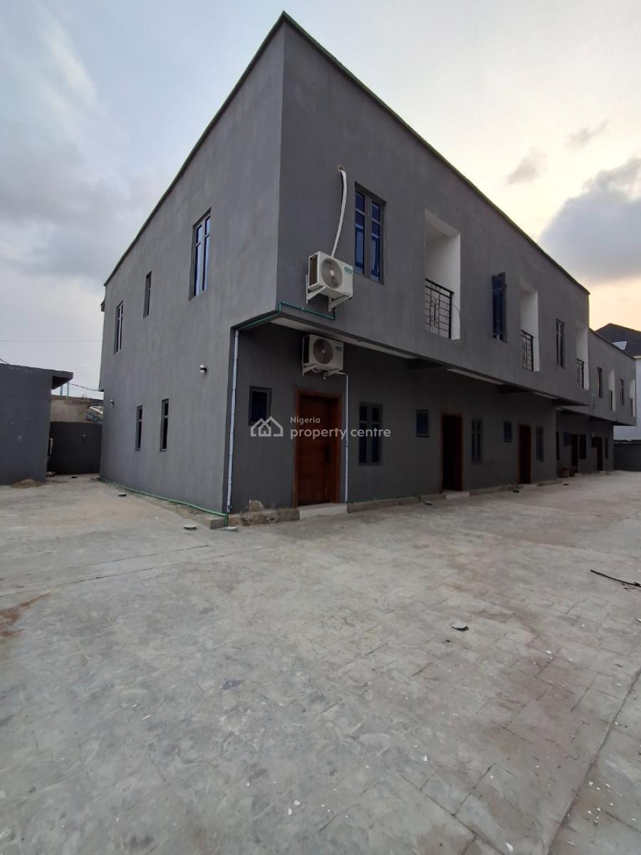3 Bedroom Terrace Duplex with Spacious Rooms, Ologolo, Lekki, Lagos, Terraced Duplex for Rent