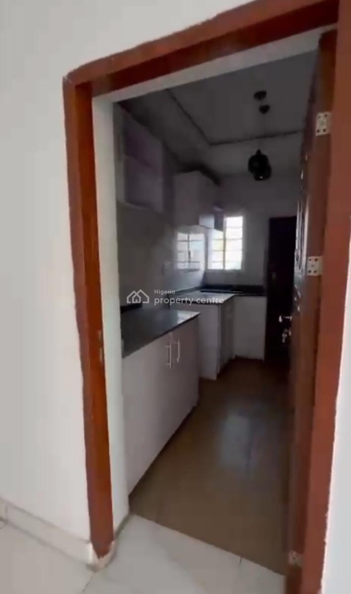 2 Bedroom Apartment, Olokonla, Ajah, Lagos, Flat / Apartment for Rent