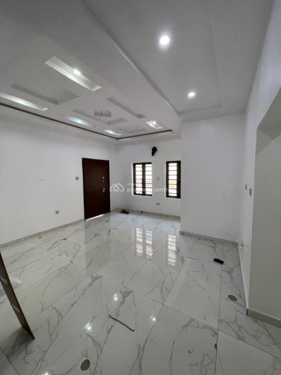 Specious 2bedroom Apartment, Orchid Before, Lekki, Lagos, Flat / Apartment for Rent