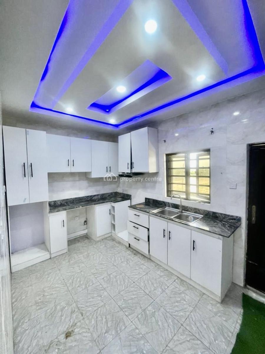 Luxury and Beautiful, Via Thera Annex, Sangotedo, Ajah, Lagos, Flat / Apartment for Rent