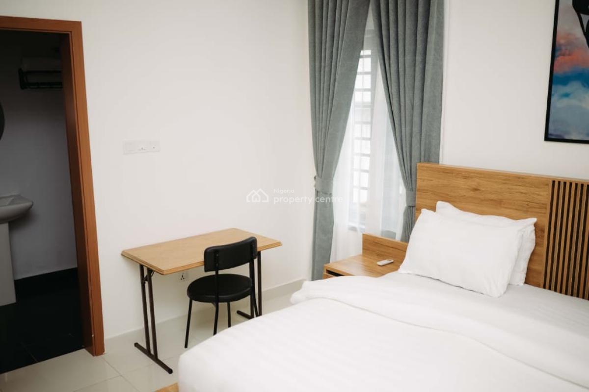 1 Bedroom Apartment, Ajah, Lagos, Flat / Apartment Short Let