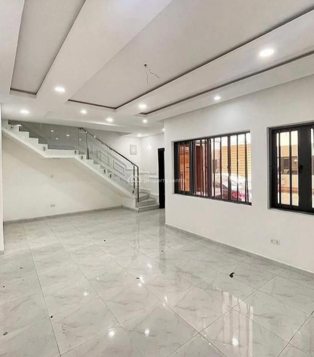 Serviced 4 Bedroom En-suite Townhouse with an Enclosed Fitted Kitchen/, Ikate, Lekki, Lagos, Terraced Duplex for Rent