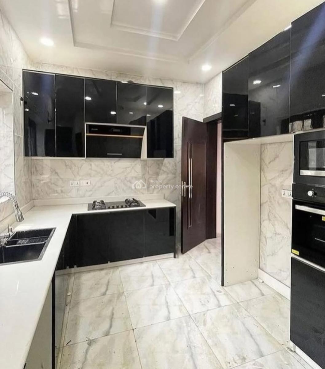 Serviced 4 Bedroom En-suite Townhouse with an Enclosed Fitted Kitchen/, Ikate, Lekki, Lagos, Terraced Duplex for Rent