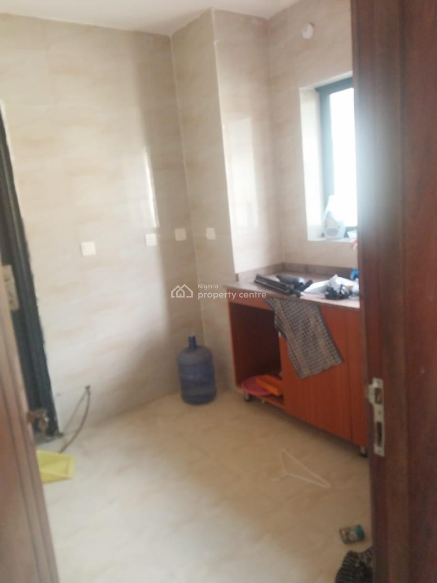 Luxury 2 Bedroom Apartment with 24hrs Power Supply, Sangotedo, Ajah, Lagos, Flat / Apartment for Rent
