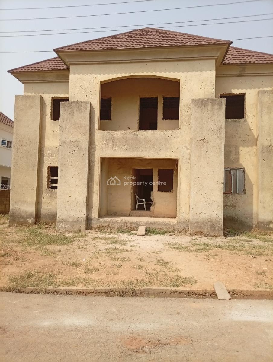 5 Bedroom Detached Duplex & 1 Room Bq Semifinished, Phase 4, Kubwa, Abuja, Detached Duplex for Sale