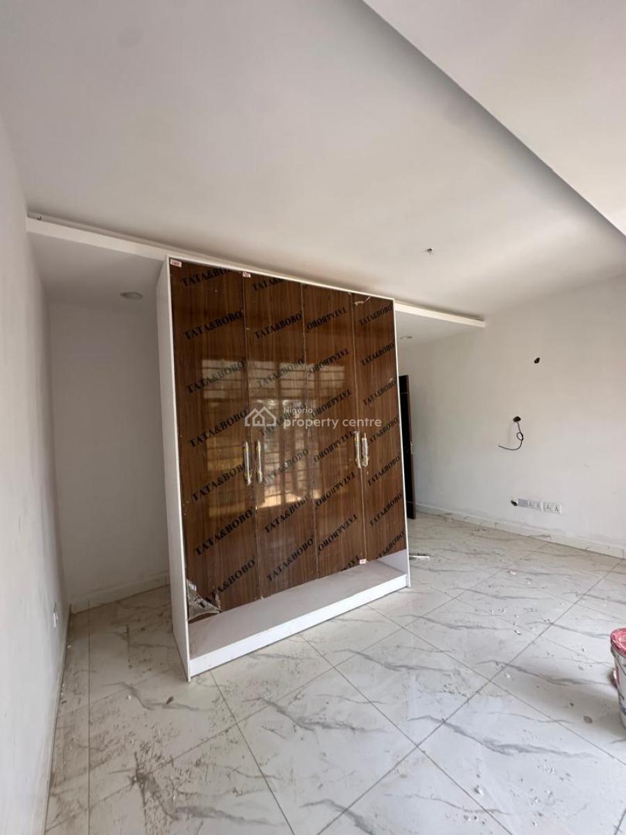 3 Bedroom Apartment, Allen, Ikeja, Lagos, Flat / Apartment for Sale