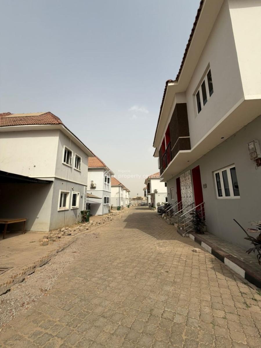 3 Bedroom Semidetached Duplex Serviced, Nizamiye Hospital, Idu Industrial, Abuja, Semi-detached Duplex for Sale