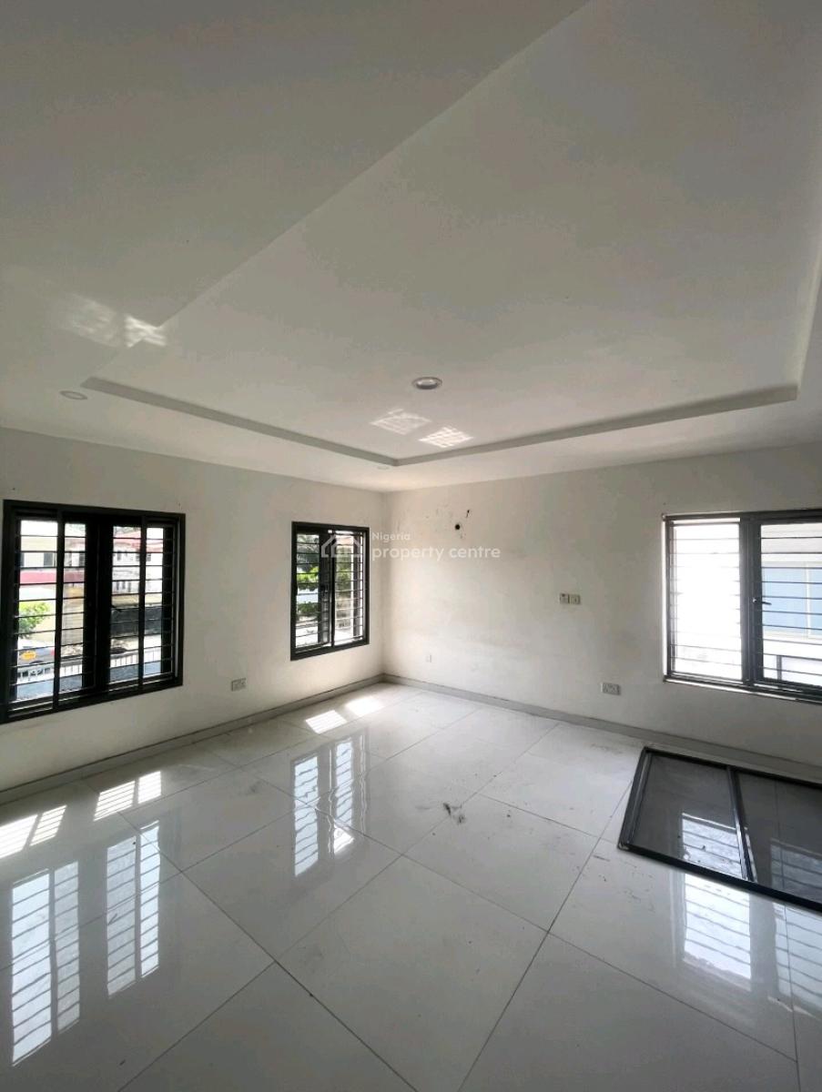 This Is a Lovely 5bedroom Detached with 2bq and Gate House, Lekki Phase 1, Lekki, Lagos, Detached Duplex for Rent