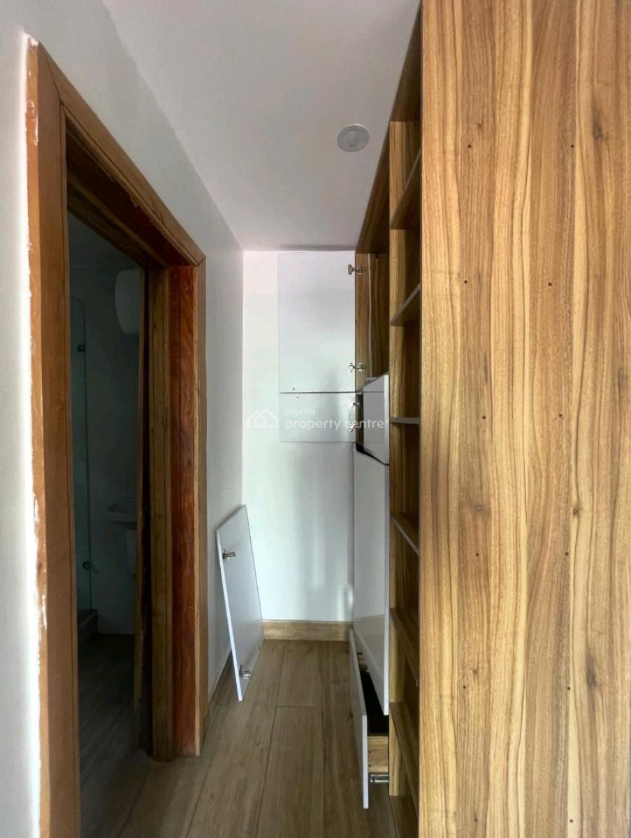 This Is a Lovely 5bedroom Detached with 2bq and Gate House, Lekki Phase 1, Lekki, Lagos, Detached Duplex for Rent