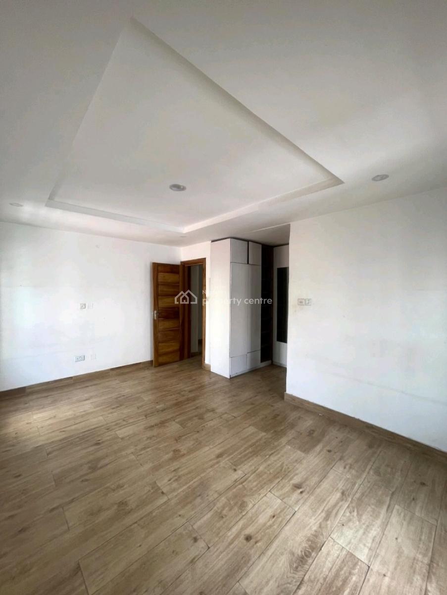 This Is a Lovely 5bedroom Detached with 2bq and Gate House, Lekki Phase 1, Lekki, Lagos, Detached Duplex for Rent