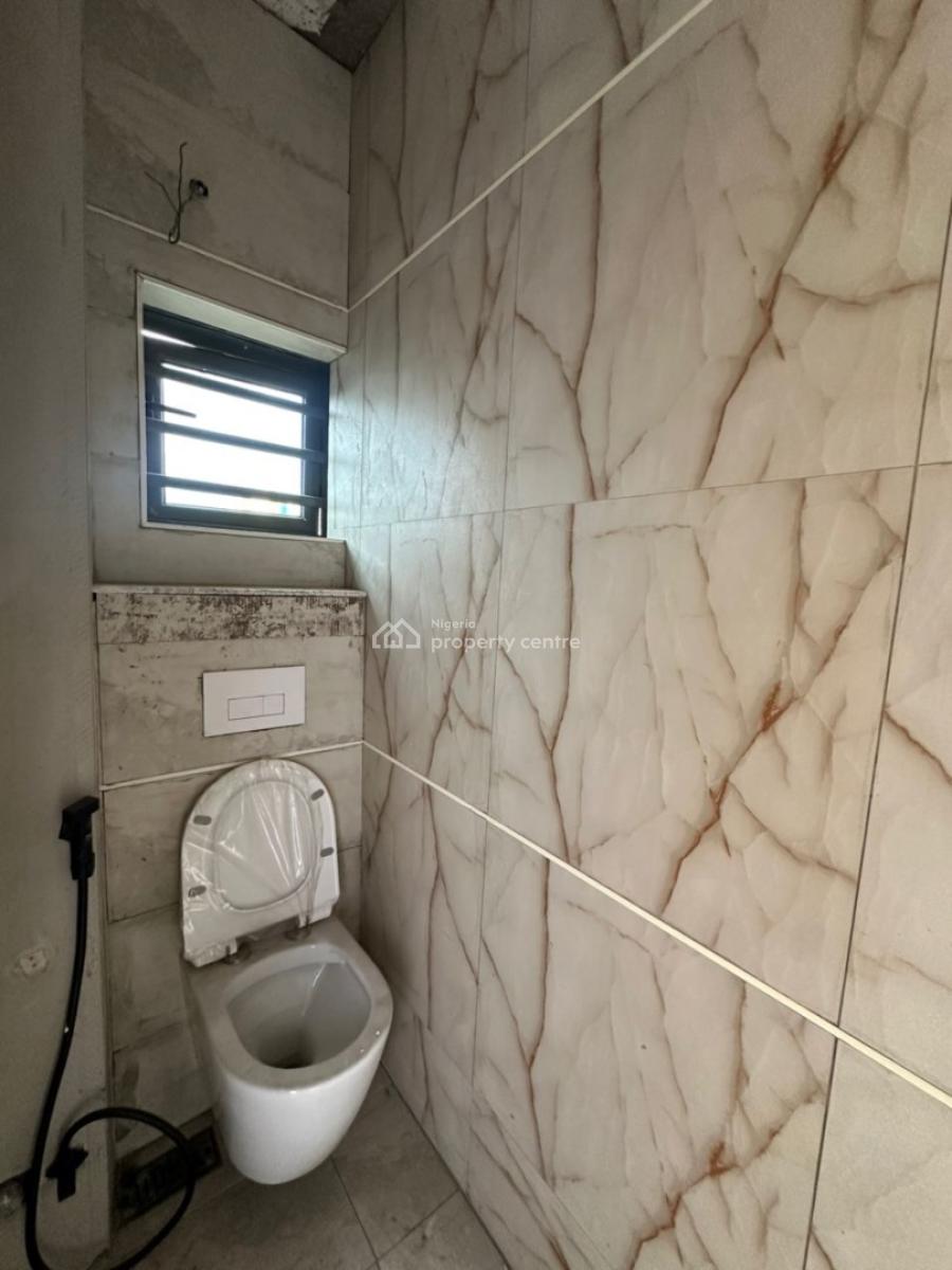 3 Bedroom Flat, Off Awolowo Road, Ikeja, Lagos, Flat / Apartment for Sale