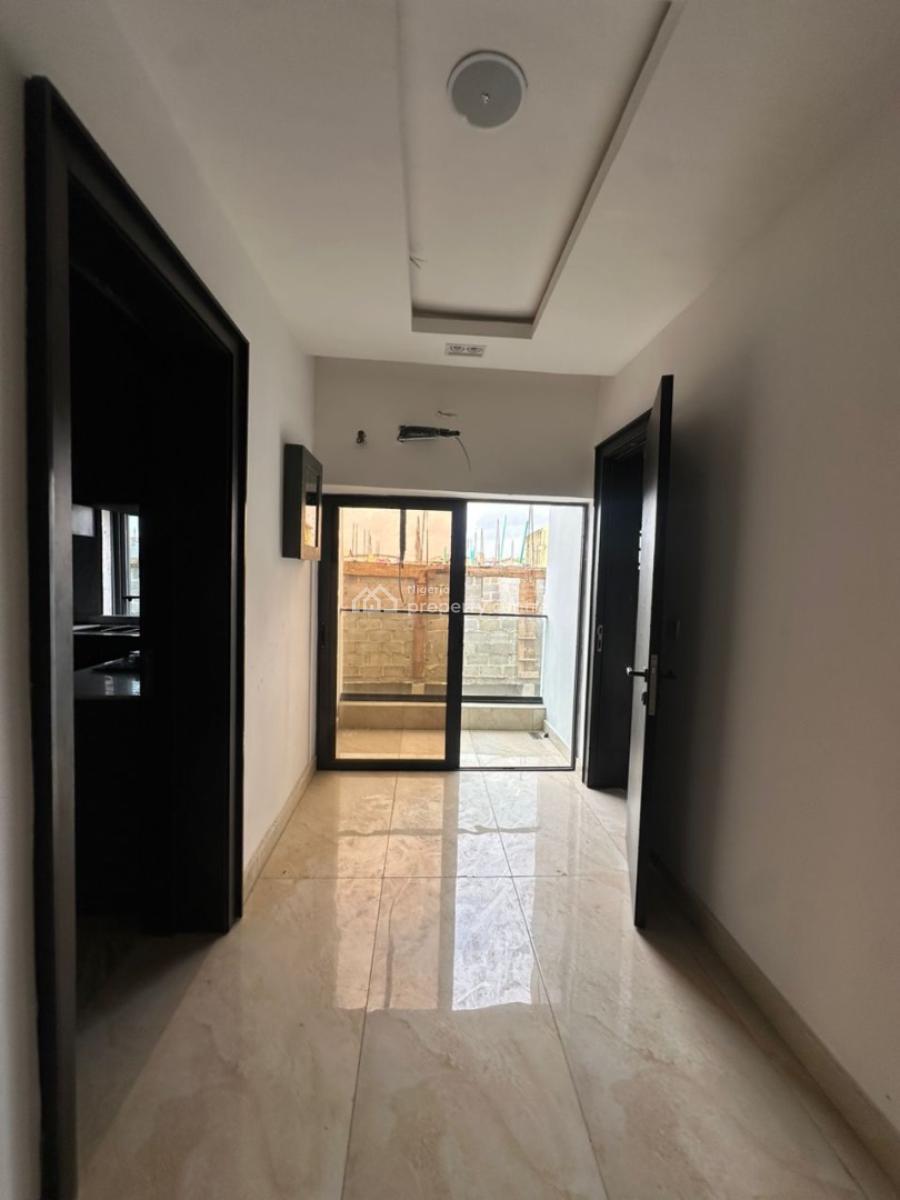 3 Bedroom Flat, Off Awolowo Road, Ikeja, Lagos, Flat / Apartment for Sale