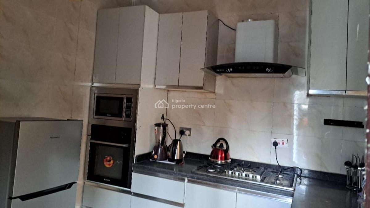 3bedroom Apartment, Off Allen, Ikeja, Lagos, Flat / Apartment for Rent