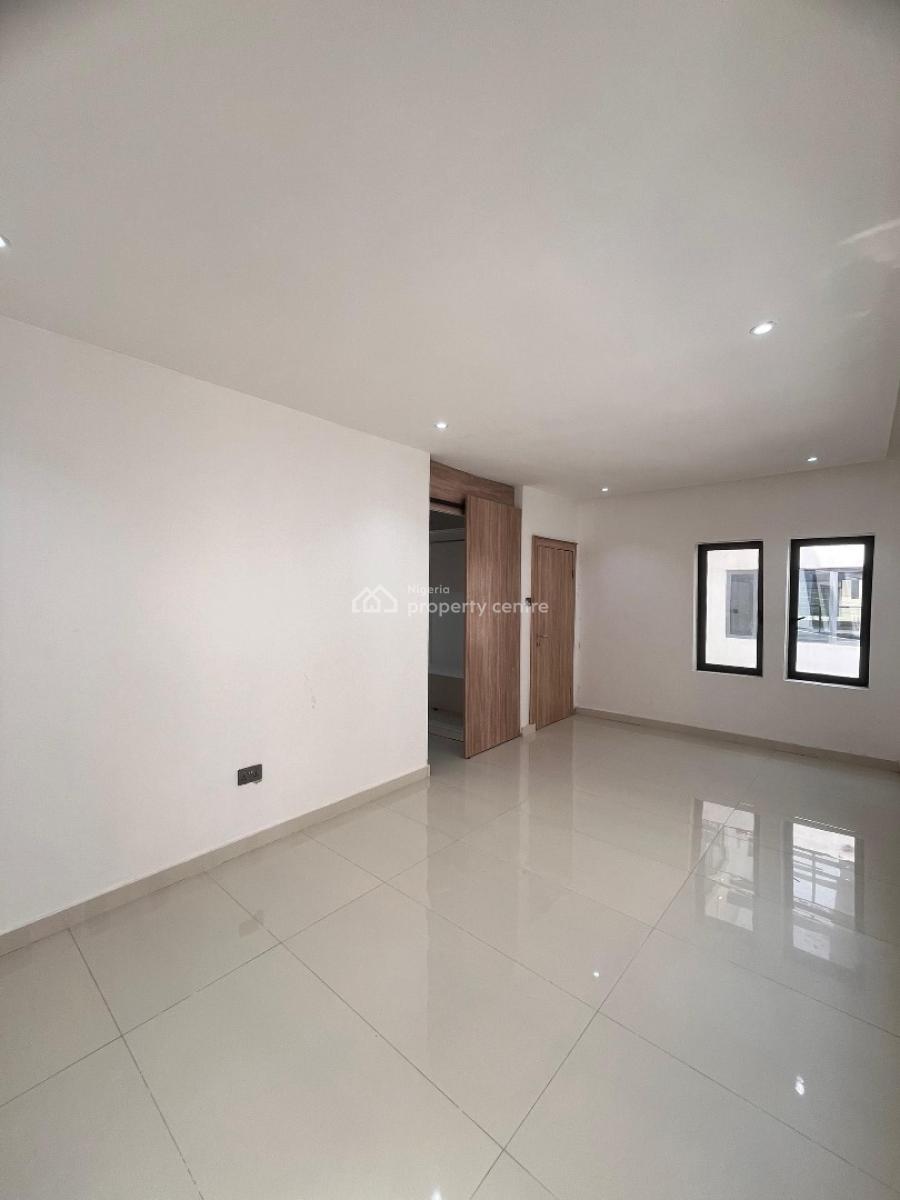 Neatly Built 5 Bedroom Fully Detached Duplex, Ikota, Lekki, Lagos, Detached Duplex for Sale