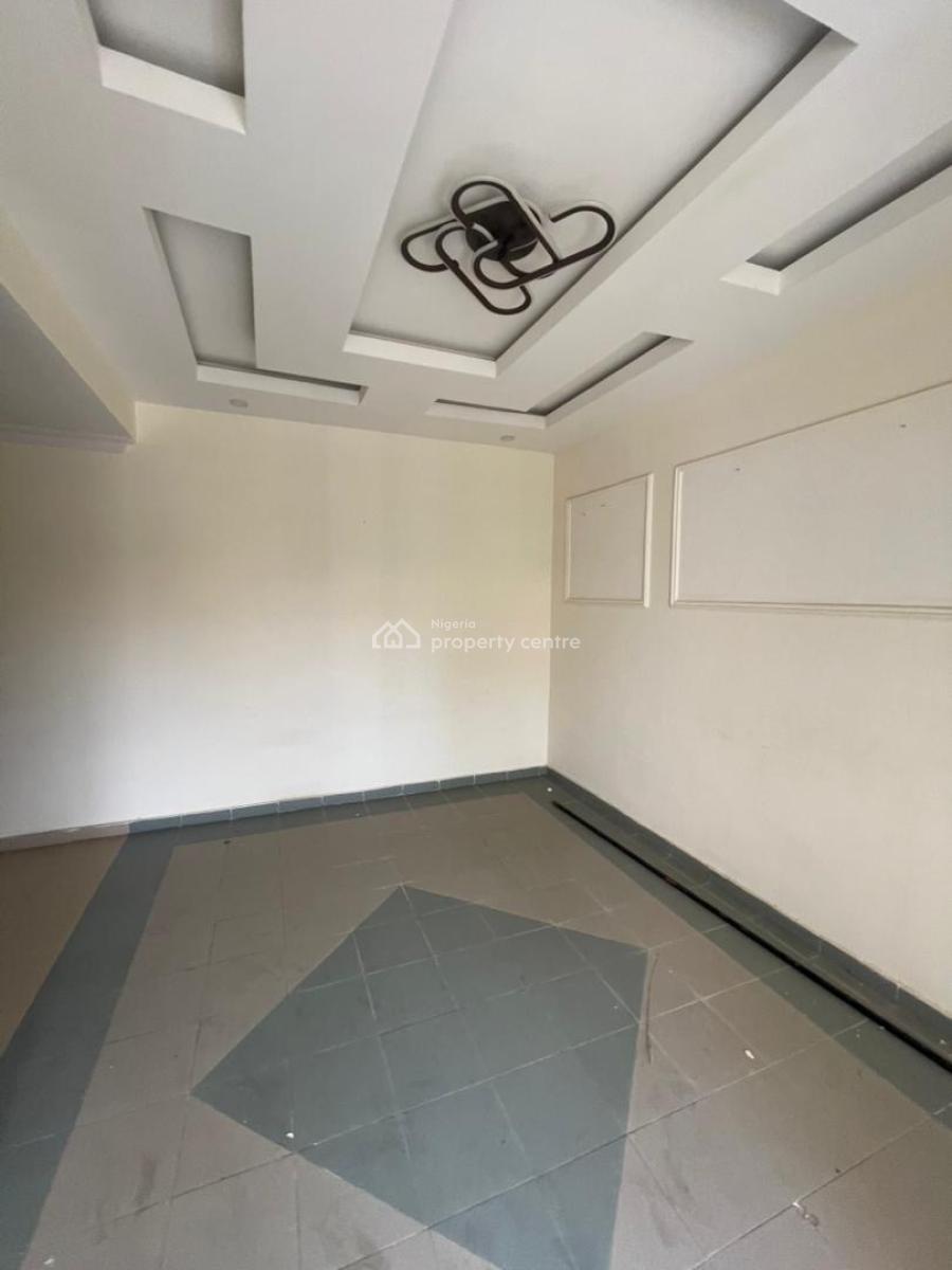 Self-compound 3-bedroom Terraced Duplex with Room & Parlour Bq, Lekki Right, Lekki Phase 1, Lekki, Lagos, Terraced Duplex for Sale