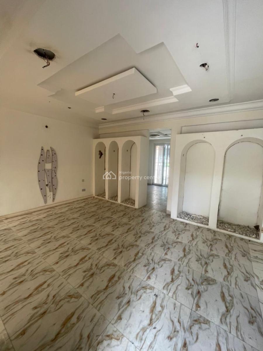 Self-compound 3-bedroom Terraced Duplex with Room & Parlour Bq, Lekki Right, Lekki Phase 1, Lekki, Lagos, Terraced Duplex for Sale