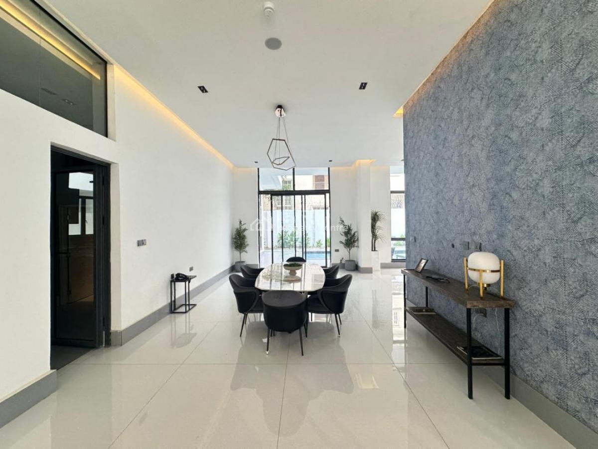 8 Bedrooms Luxury Mansion, Asokoro District, Abuja, Detached Duplex for Sale