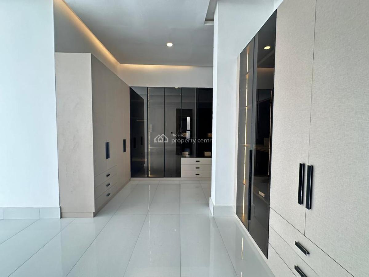 8 Bedrooms Luxury Mansion, Asokoro District, Abuja, Detached Duplex for Sale