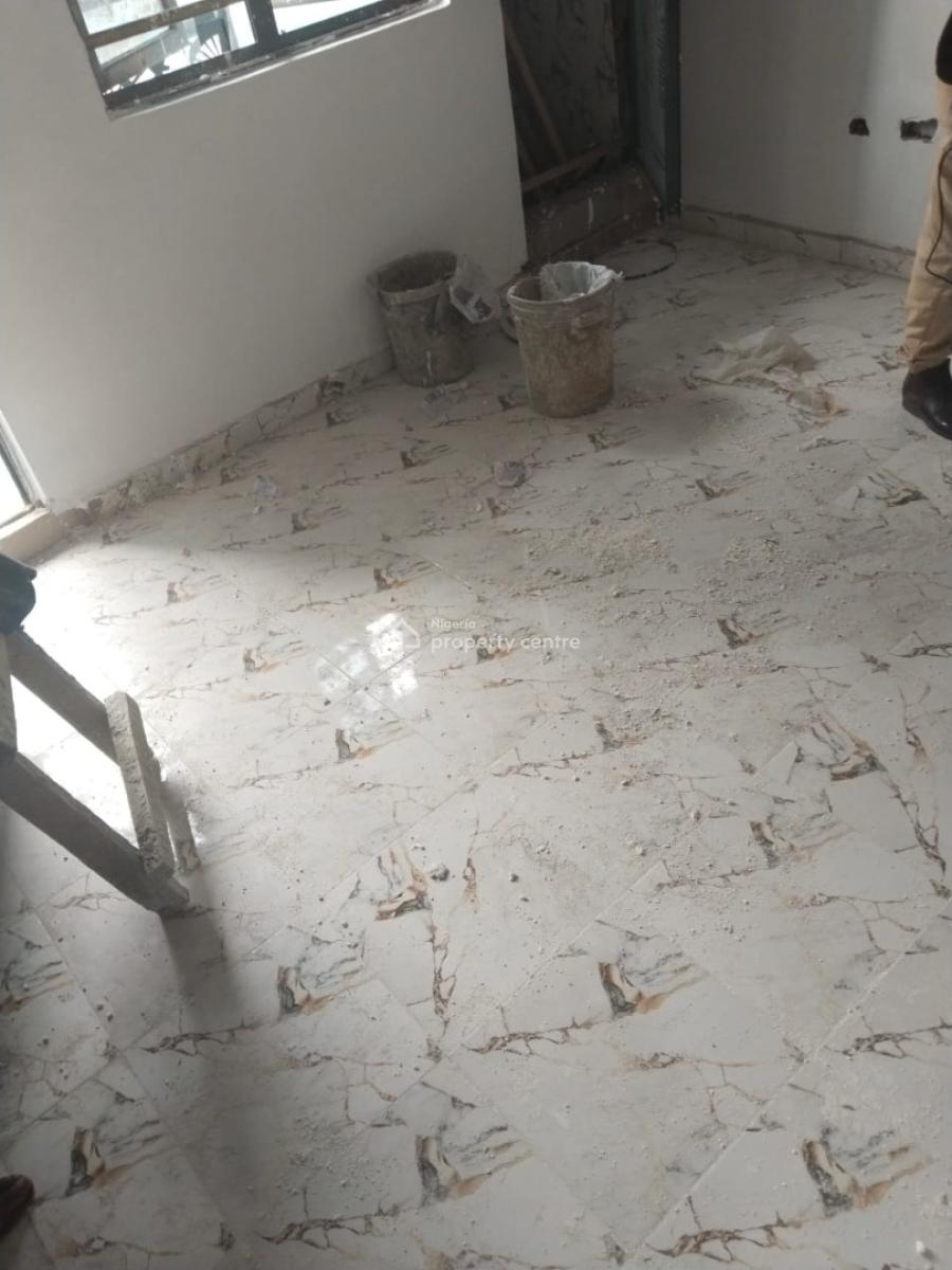 Newly Built Unit of Roomself, Shomolu, Shomolu, Lagos, Flat / Apartment for Rent