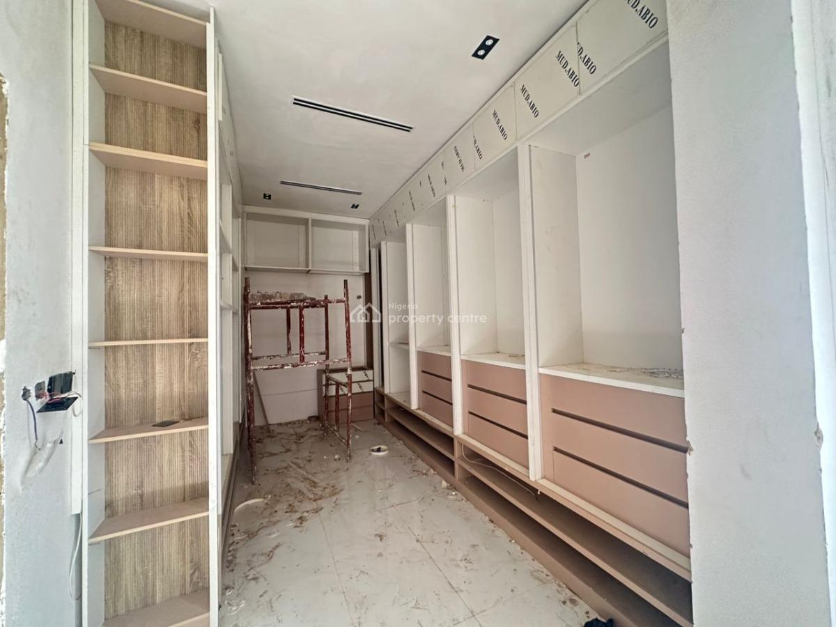 5 Bedrooms Duplex with Bq, Asokoro District, Abuja, Detached Duplex for Sale