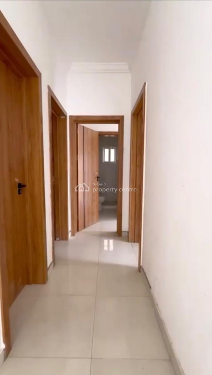Brand New Water-front 3bedroom with 24 Hours Electricity in an Estate, Osapa, Lekki, Lagos, Flat / Apartment for Rent
