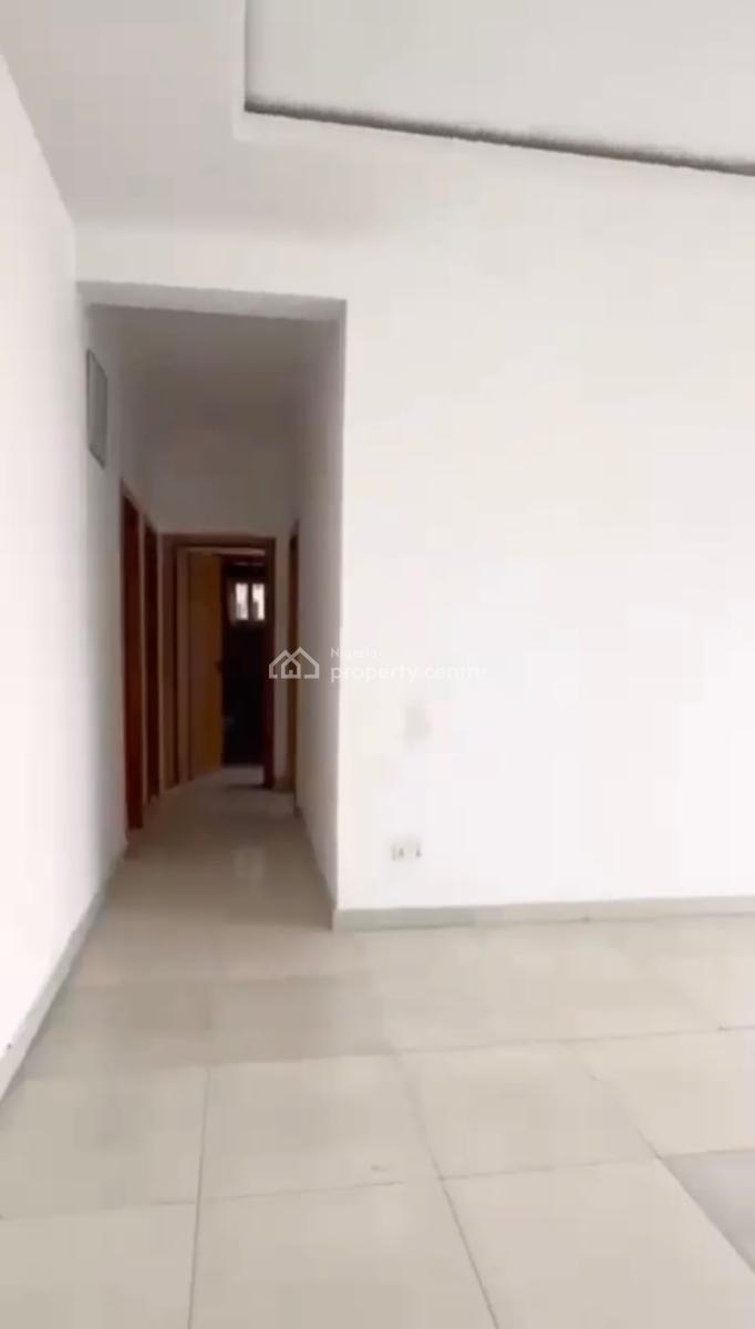 Brand New Water-front 3bedroom with 24 Hours Electricity in an Estate, Osapa, Lekki, Lagos, Flat / Apartment for Rent