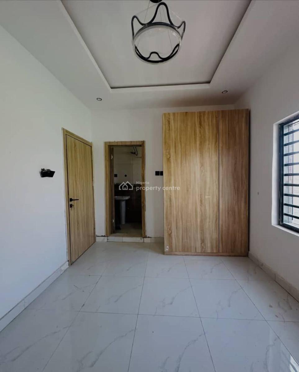 Elegantly Built 5 Bedroom Terrace Duplex with Bq in Serene Environment, Anthony, Maryland, Lagos, Terraced Duplex for Sale