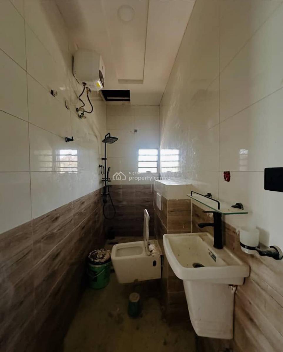 Elegantly Built 5 Bedroom Terrace Duplex with Bq in Serene Environment, Anthony, Maryland, Lagos, Terraced Duplex for Sale