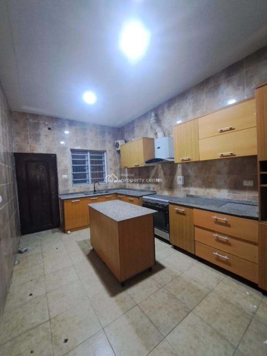 Well Maintained 4 Bedroom Semi Detached Duplex, Ologolo, Lekki, Lagos, Semi-detached Duplex for Rent