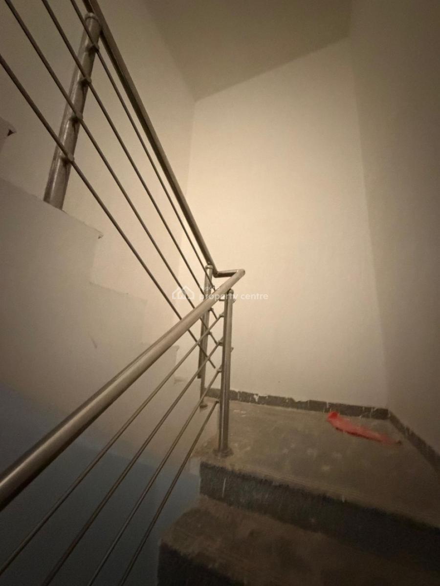 4 Bedbroom Terraced Duplex + Bq, Osapa, Lekki, Lagos, Terraced Duplex for Sale