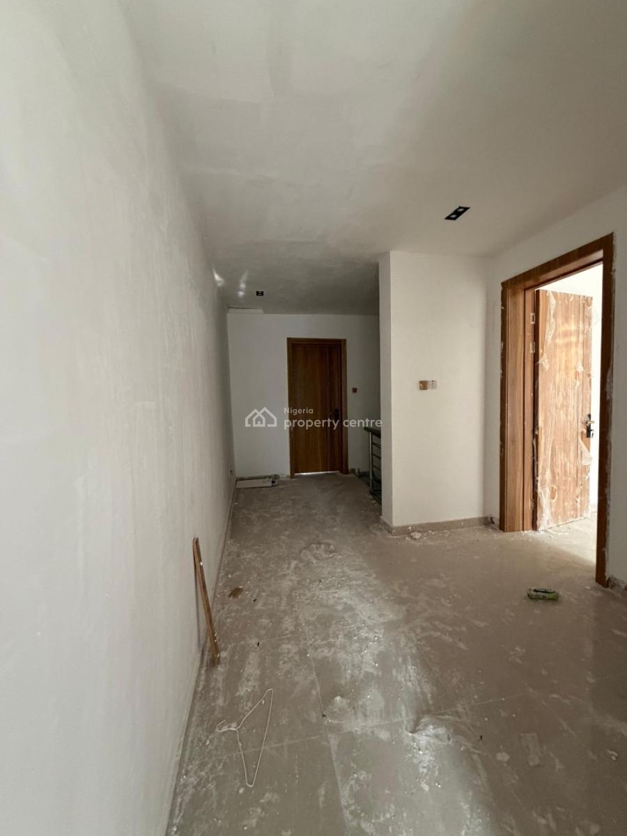 4 Bedbroom Terraced Duplex + Bq, Osapa, Lekki, Lagos, Terraced Duplex for Sale