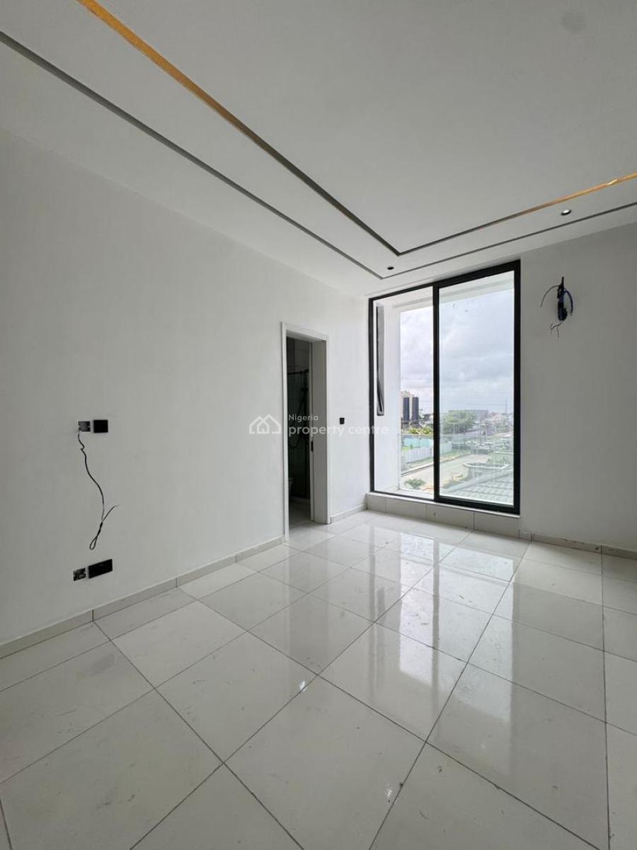 Capacious  Fully Serviced 2  Bedroom Apartment with Elevator, Gym & Sw, Oniru, Lekki, Lagos, Flat / Apartment for Sale