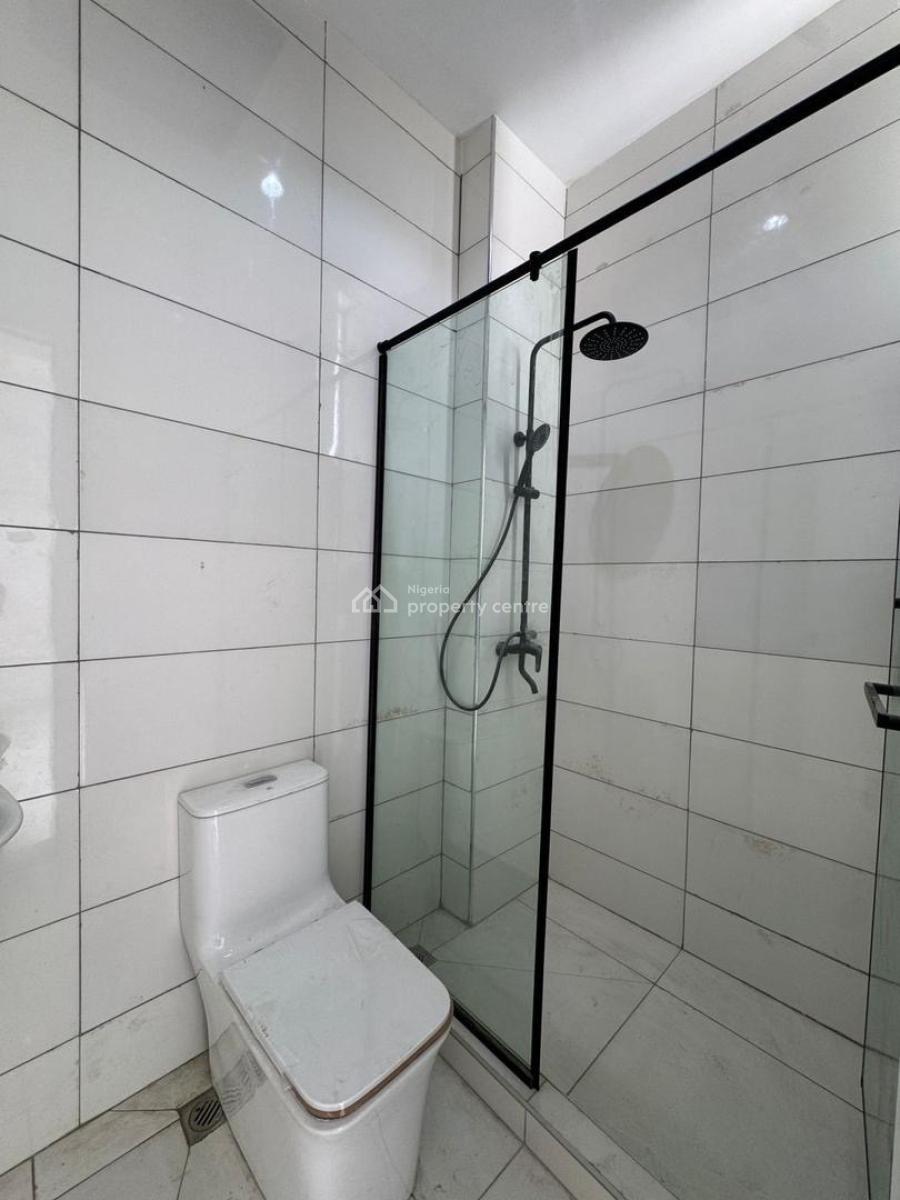 Capacious  Fully Serviced 2  Bedroom Apartment with Elevator, Gym & Sw, Oniru, Lekki, Lagos, Flat / Apartment for Sale