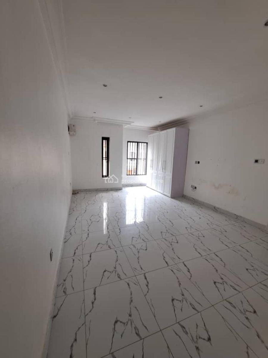 Four Bedroom Terrace Duplex with a Room Bq, Chevron Alternative, Lekki Phase 2, Lekki, Lagos, Terraced Duplex for Rent